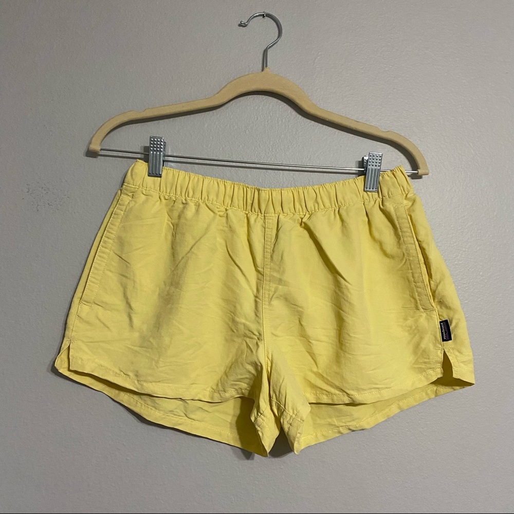 Patagonia Yellow Barely Baggies Minimalist Hiking Athletic Shorts Medium